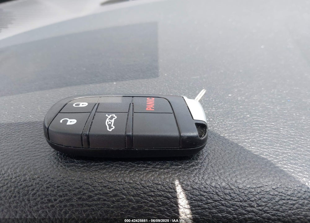 2018 DODGE CHALLENGER VIN: 2C3CDZAG8JH276686