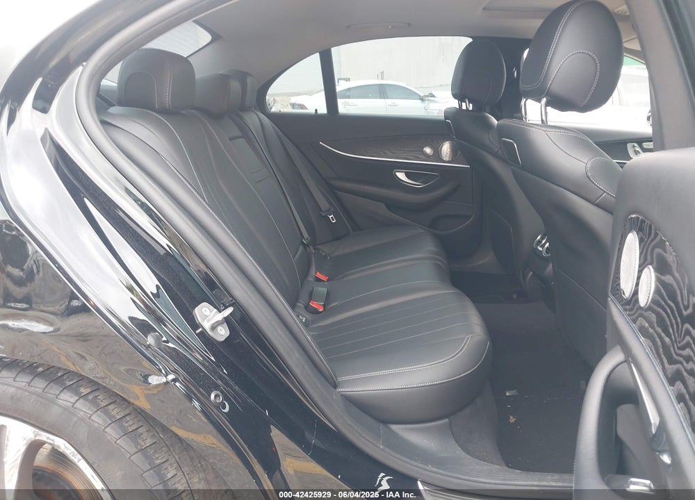 2018 MERCEDES-BENZ E-CLASS VIN: WDDZF4JB9JA404798