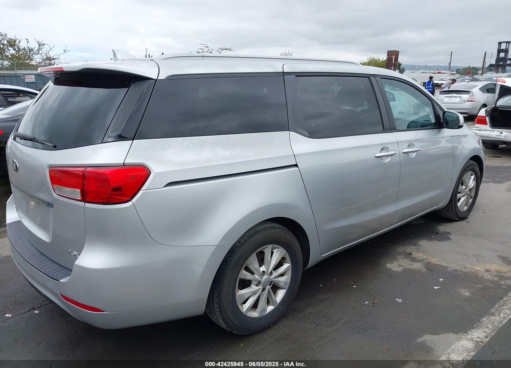 2015 KIA SEDONA LX VIN: KNDMB5C13F6061149