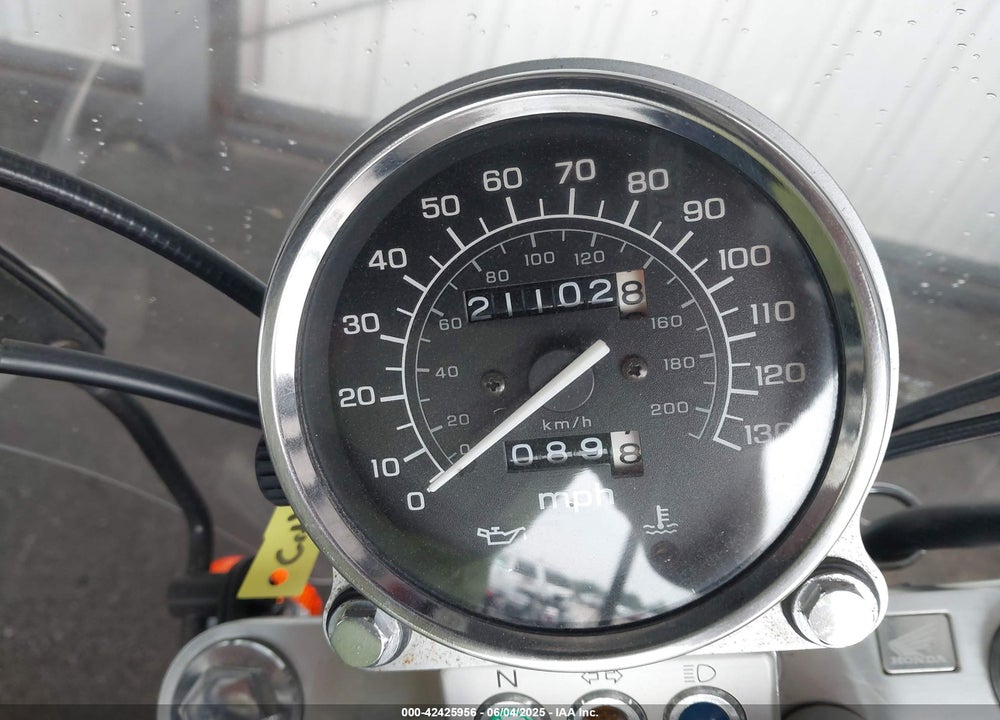 2002 HONDA VT1100 VIN: 1HFSC18062A601491