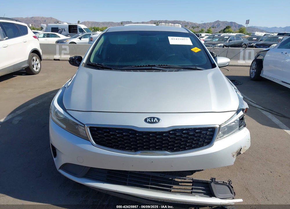 2017 KIA FORTE LX VIN: 3KPFK4A71HE064591