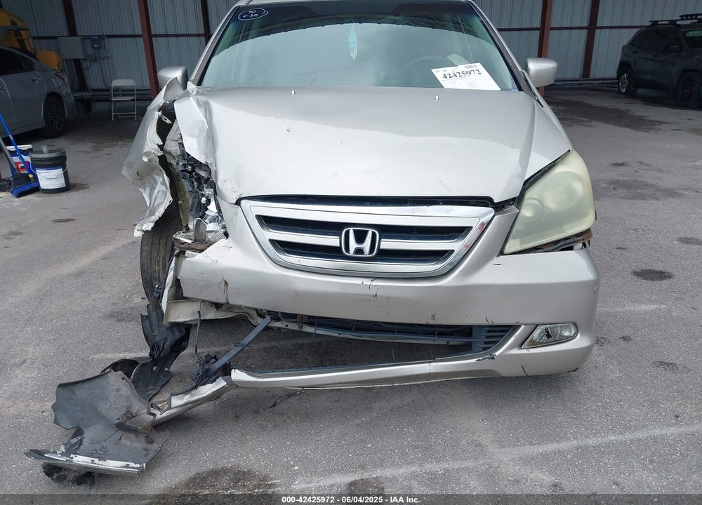 2005 HONDA ODYSSEY TOURING VIN: 5FNRL38885B038272