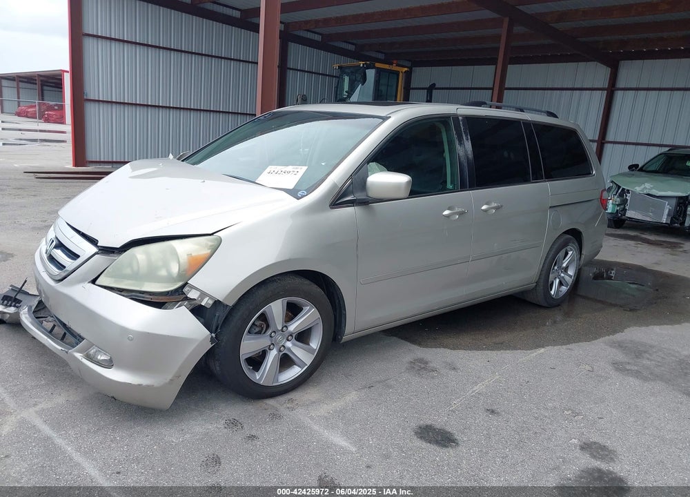 2005 HONDA ODYSSEY TOURING VIN: 5FNRL38885B038272