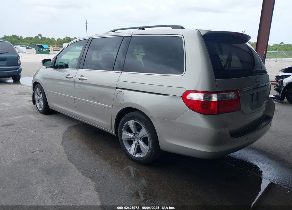 2005 HONDA ODYSSEY TOURING VIN: 5FNRL38885B038272