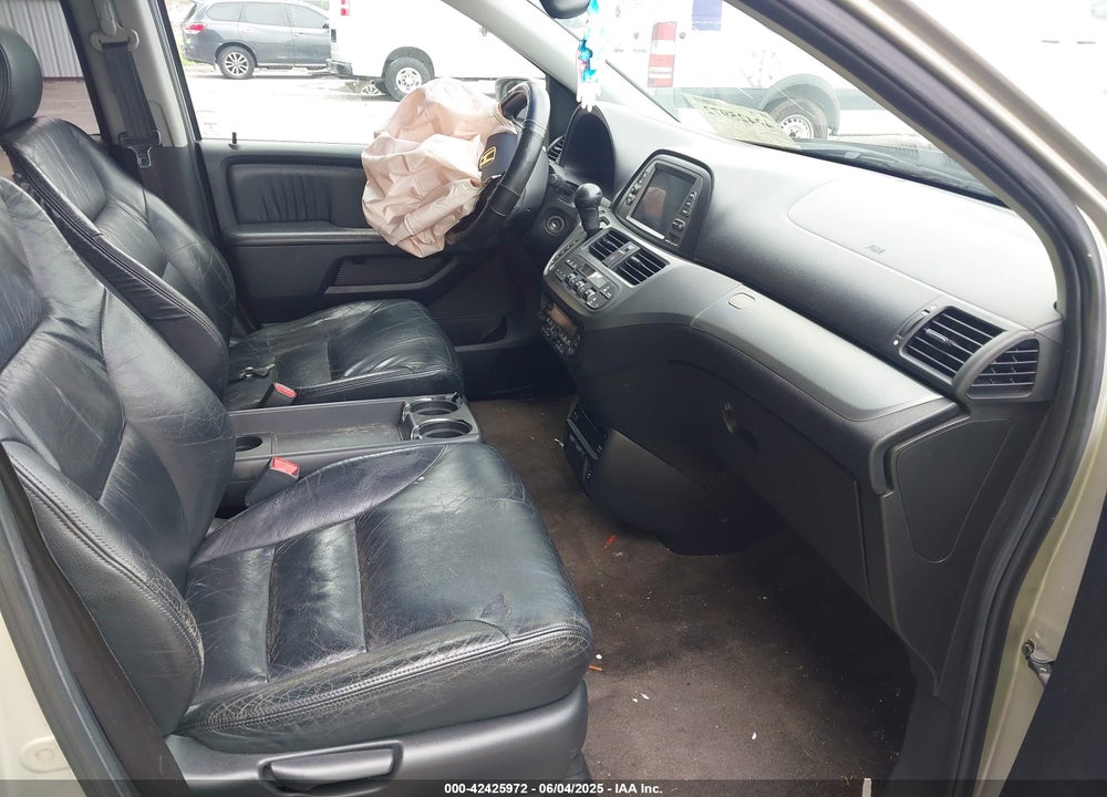2005 HONDA ODYSSEY TOURING VIN: 5FNRL38885B038272