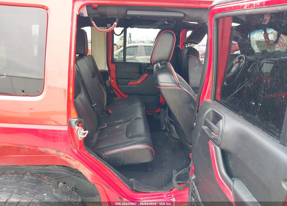 2016 JEEP WRANGLER / VIN: 1C4BJWDG0GL242246