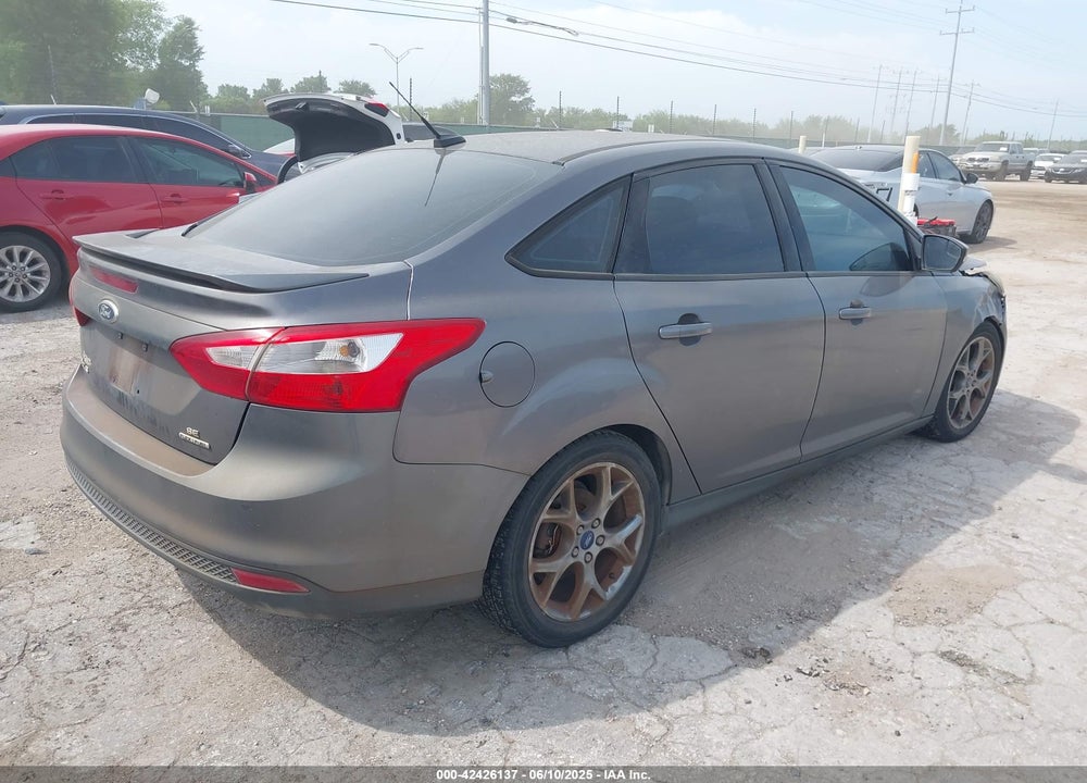2014 FORD FOCUS SE VIN: 1FADP3F22EL373074