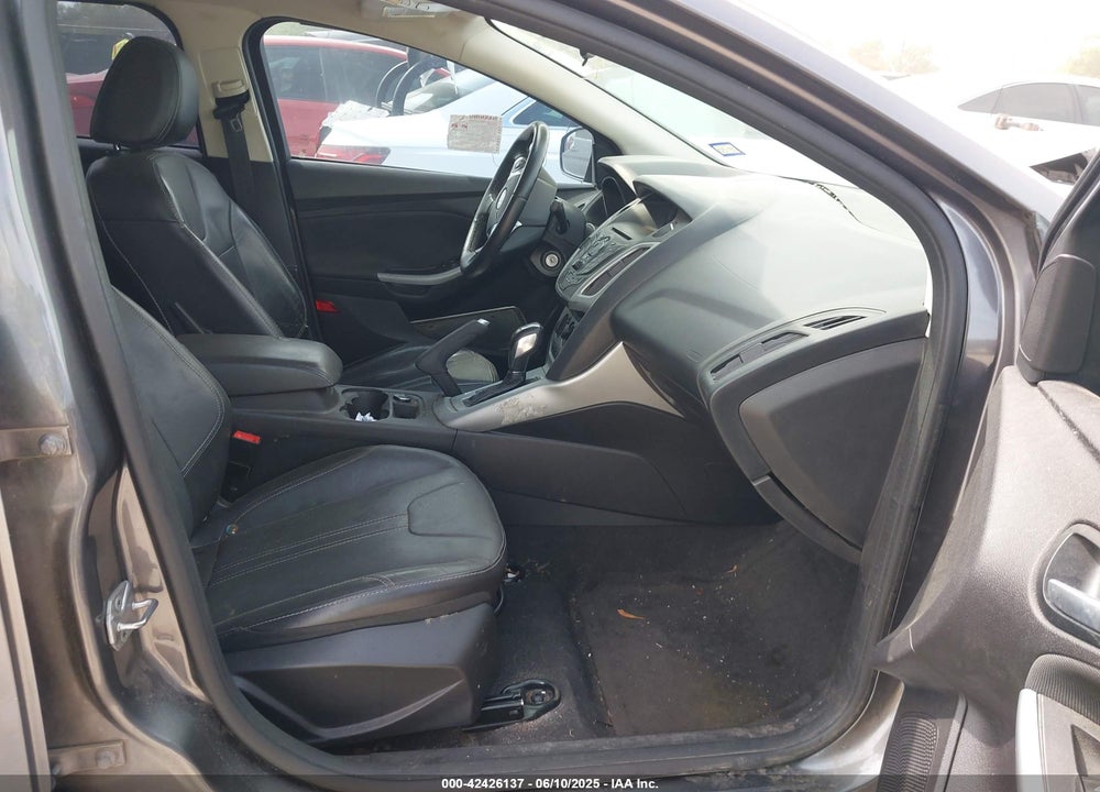 2014 FORD FOCUS SE VIN: 1FADP3F22EL373074