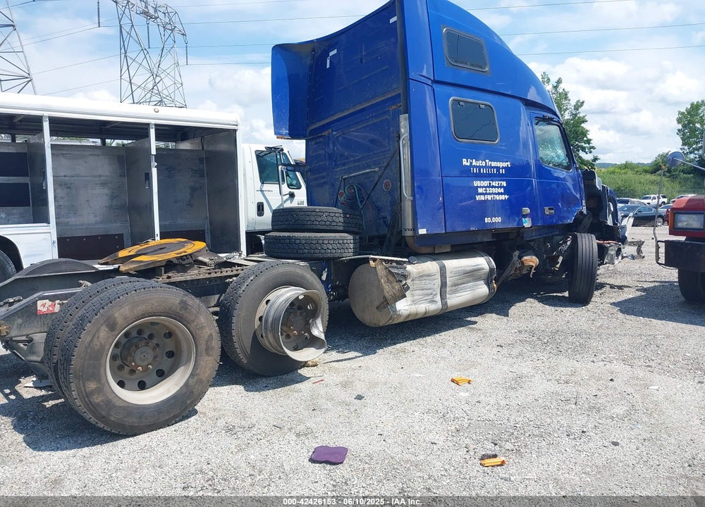 2015 VOLVO VN VNL VIN: 4V4NC9EH7FN176981