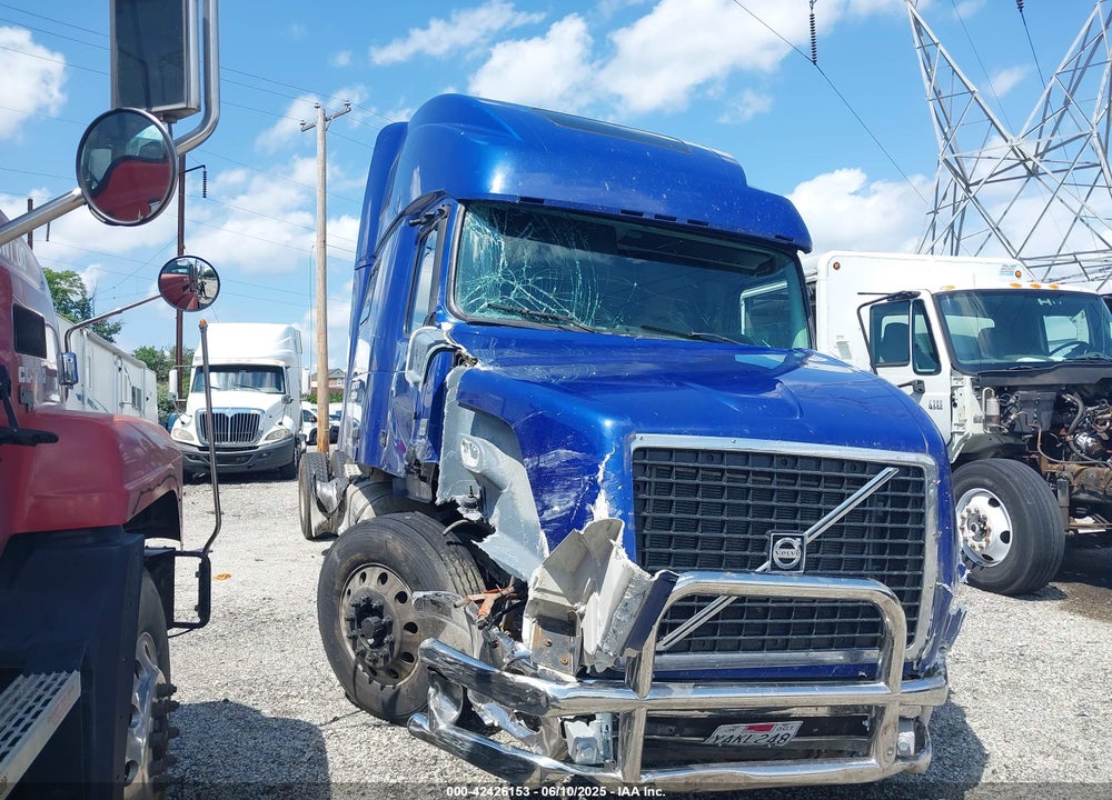 2015 VOLVO VN VNL VIN: 4V4NC9EH7FN176981