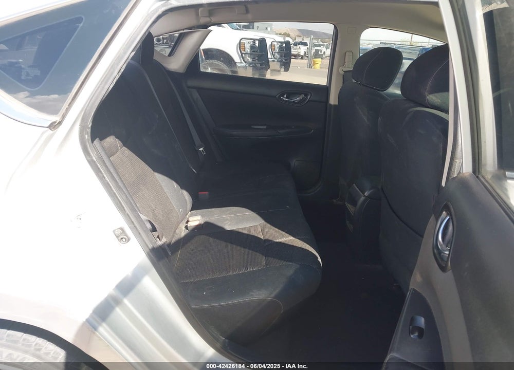 2017 NISSAN SENTRA VIN: 3N1AB7AP7HY332041