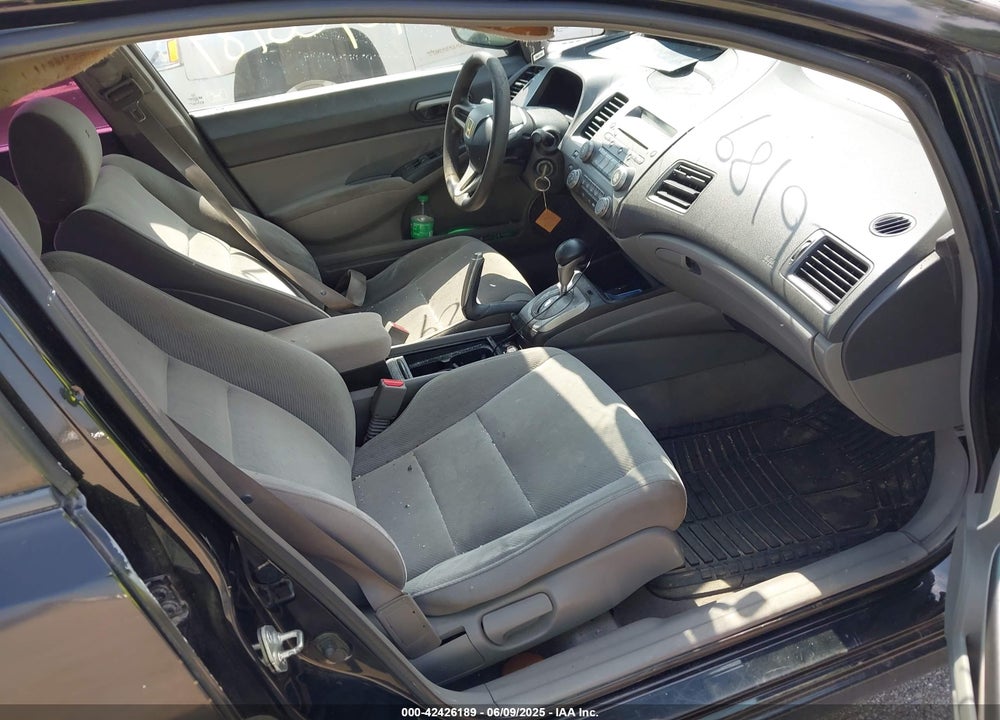 2010 HONDA CIVIC VIN: 19XFA1F52AE004320