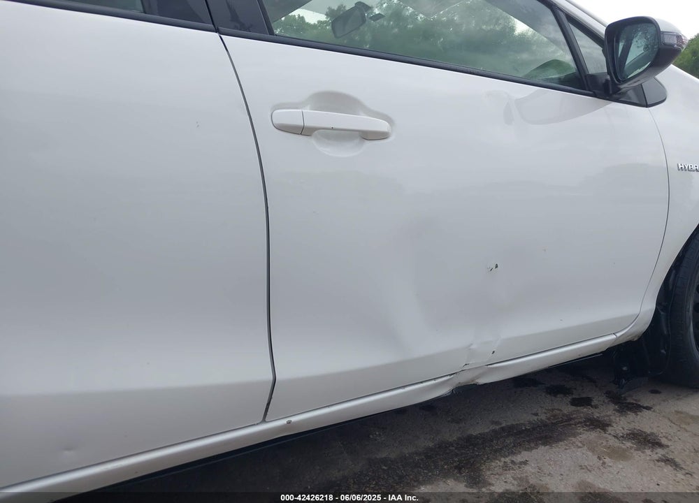 2015 TOYOTA PRIUS C VIN: JTDKDTB37F1587337