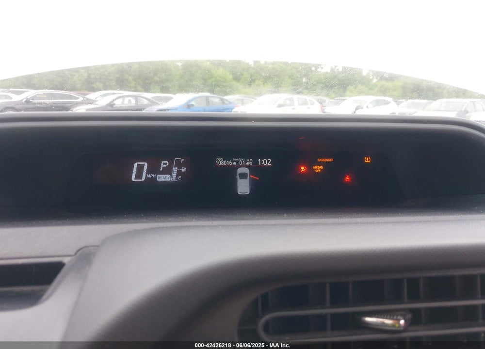 2015 TOYOTA PRIUS C VIN: JTDKDTB37F1587337