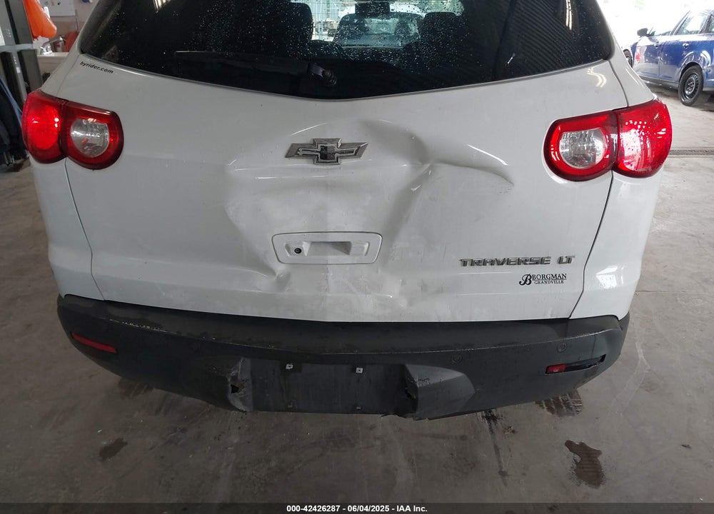 2010 CHEVROLET TRAVERSE LT VIN: 1GNLRGED0AS126721