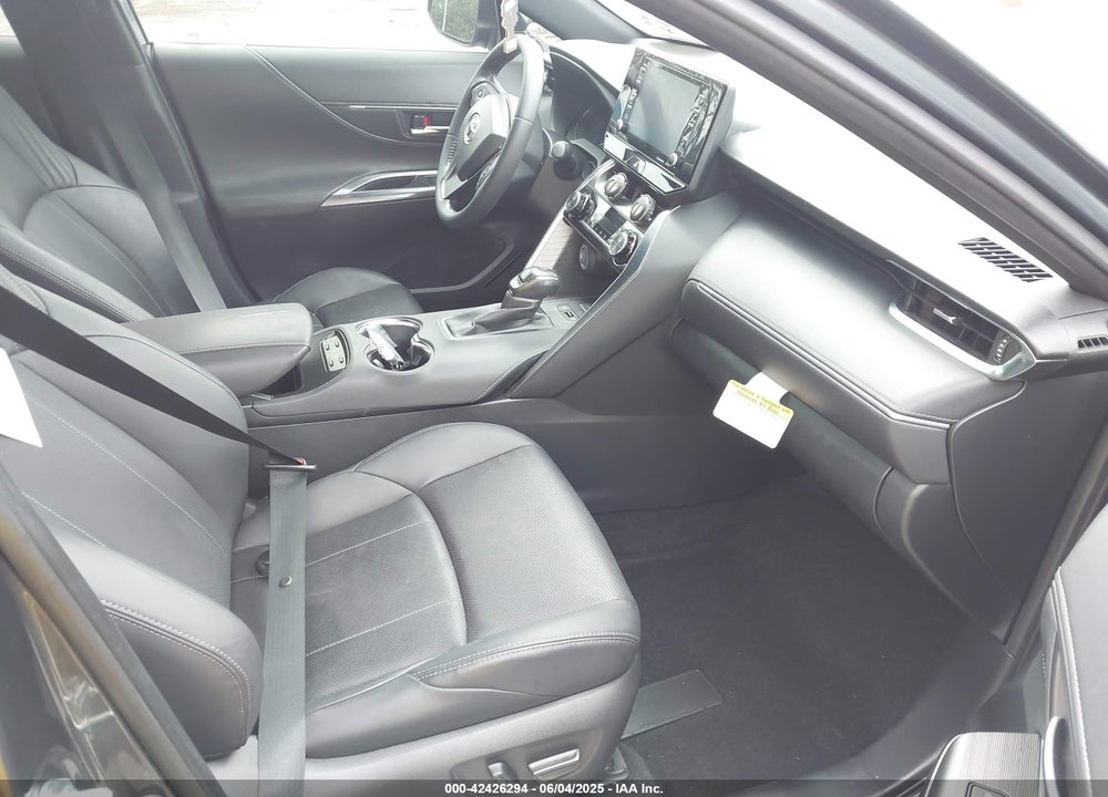2021 TOYOTA VENZA VIN: JTEAAAAH0MJ066216