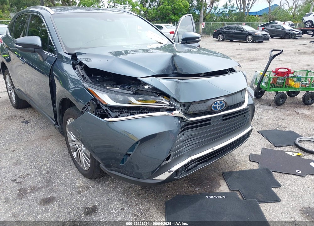 2021 TOYOTA VENZA VIN: JTEAAAAH0MJ066216