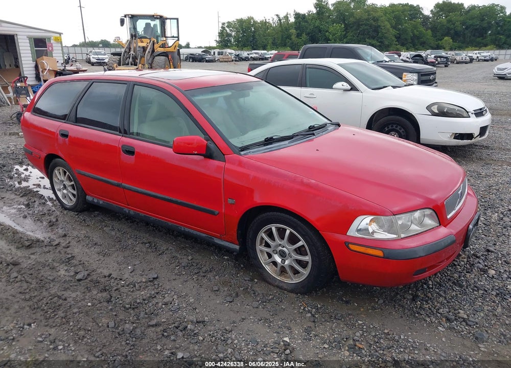 2001 VOLVO V40 A/SPORT EDITION VIN: YV1VW295X1F632284
