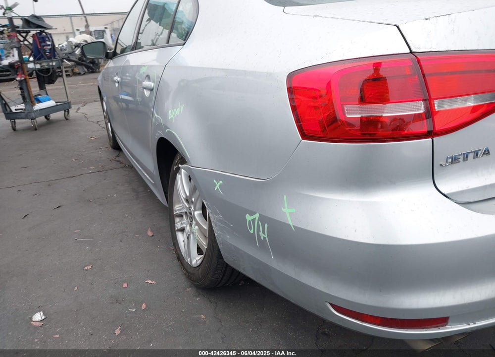 2015 VOLKSWAGEN JETTA 2.0L S VIN: 3VW2K7AJ8FM355357