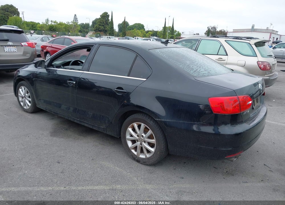 2014 VOLKSWAGEN JETTA 1.8T SE VIN: 3VWD17AJ4EM426080