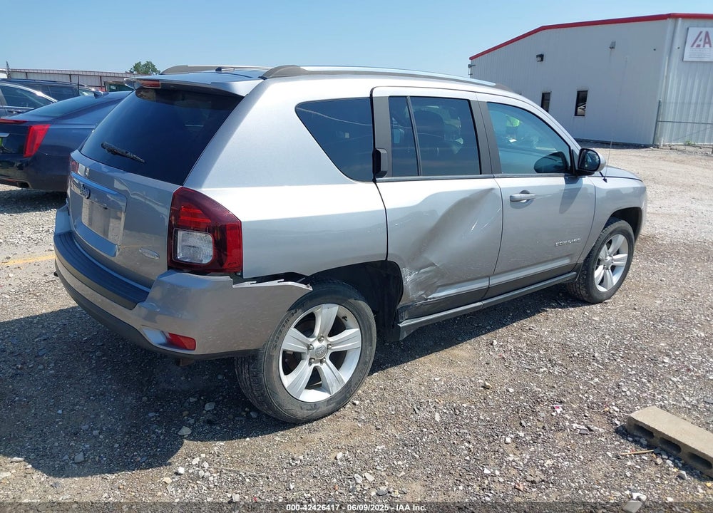 2014 JEEP COMPASS VIN: 1C4NJDEB8ED898481