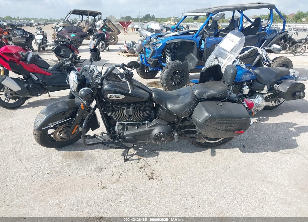 2022 HARLEY-DAVIDSON FLHCS VIN: 1HD1YBK1XNB049120