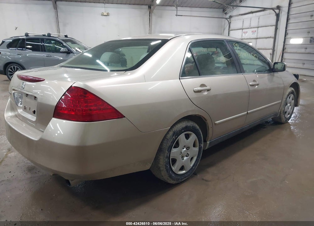 2007 HONDA ACCORD 2.4 LX VIN: 1HGCM564378064001