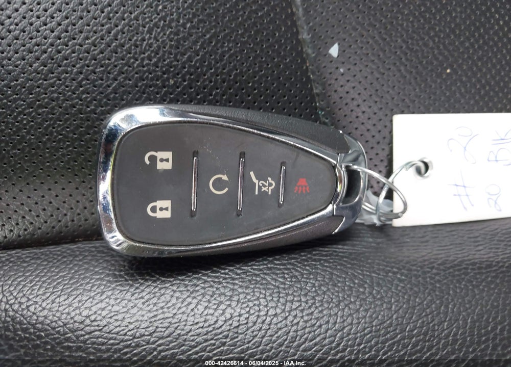 2020 CHEVROLET EQUINOX VIN: 2GNAXNEV7L6125081
