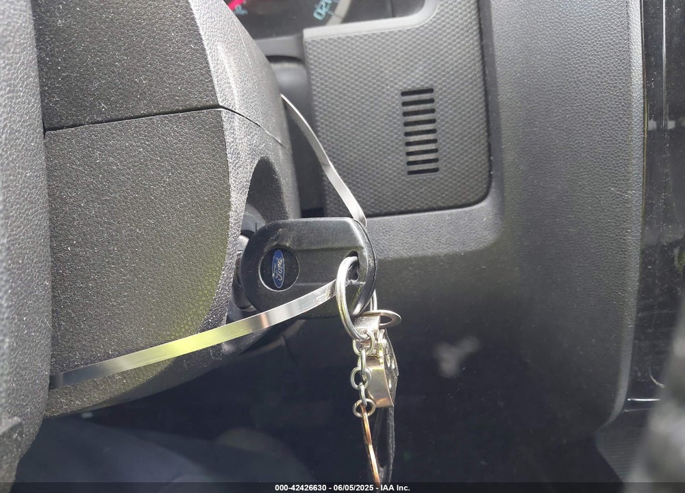 2010 FORD ESCAPE VIN: 1FMCU0EG3AKD26559