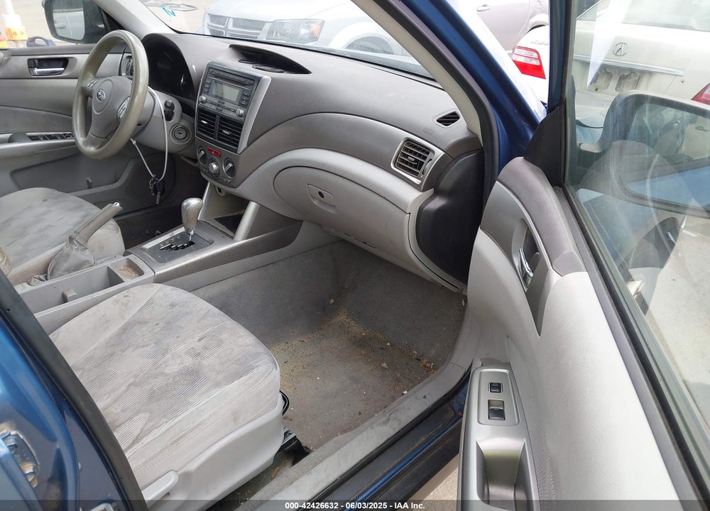 2010 SUBARU FORESTER 2.5X PREMIUM VIN: JF2SH6CC2AH719250