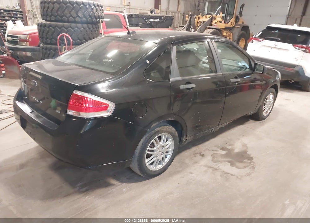 2010 FORD FOCUS SE VIN: 1FAHP3FN6AW137516