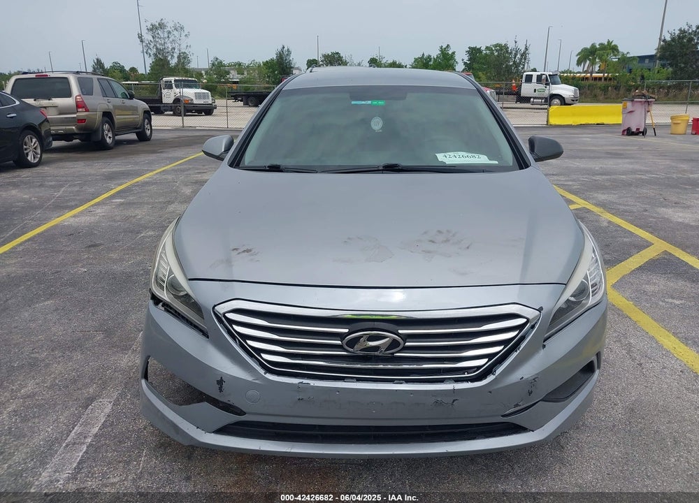 2016 HYUNDAI SONATA SE VIN: 5NPE24AFXGH381718
