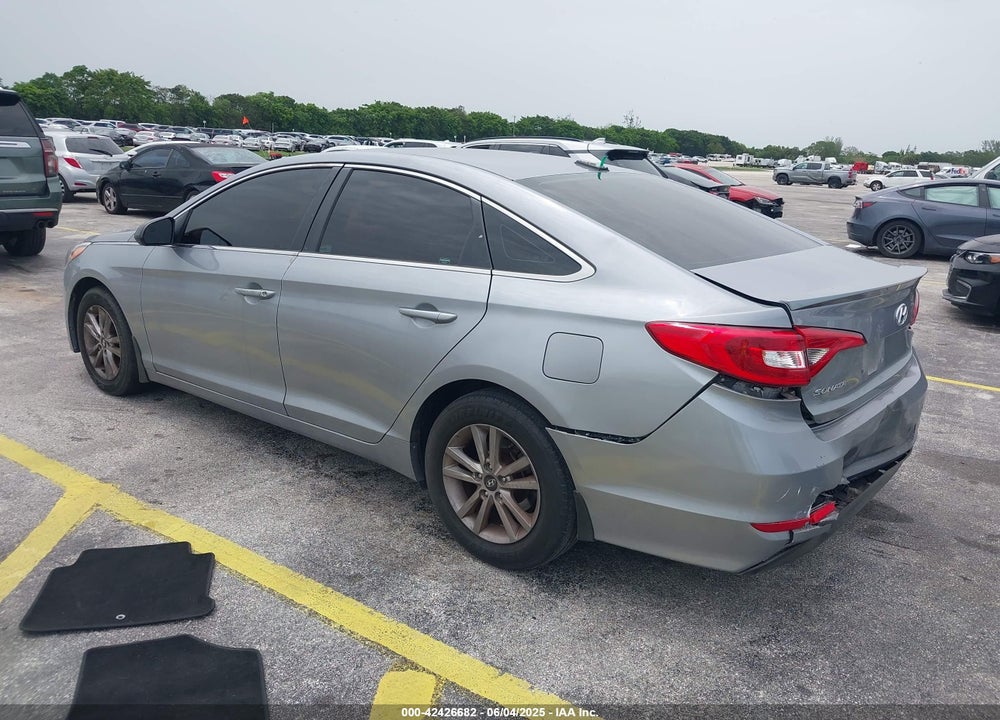 2016 HYUNDAI SONATA SE VIN: 5NPE24AFXGH381718