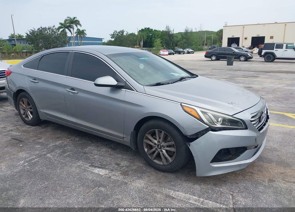 2016 HYUNDAI SONATA SE VIN: 5NPE24AFXGH381718