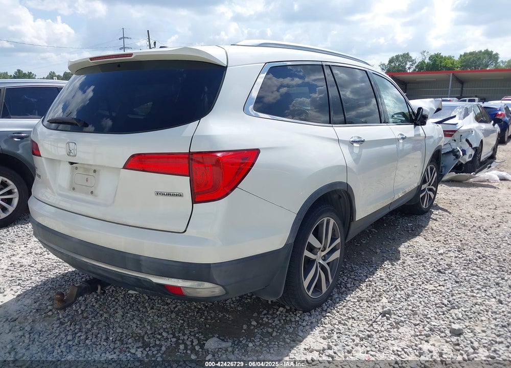 2017 HONDA PILOT VIN: 5FNYF5H93HB036554