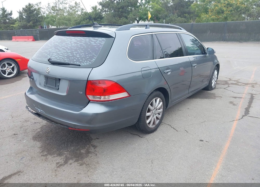 2009 VOLKSWAGEN JETTA 2.0L TDI VIN: 3VWTL71K49M320605