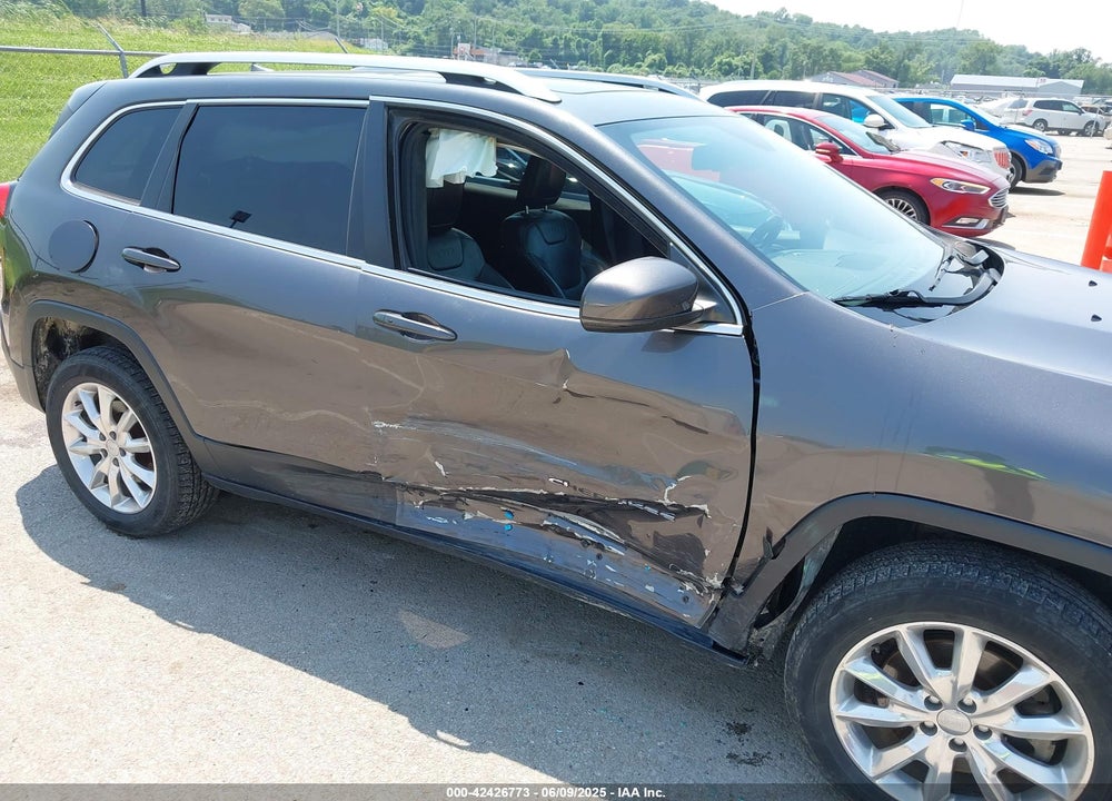 2016 JEEP CHEROKEE VIN: 1C4PJMDS4GW192836