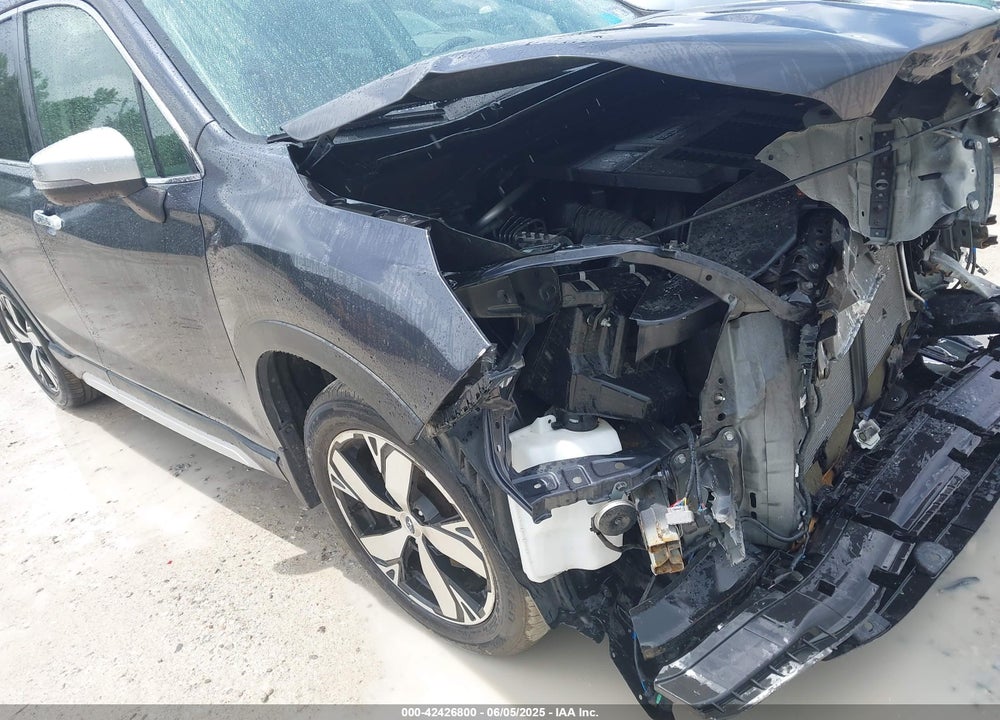 2019 SUBARU FORESTER VIN: JF2SKAWC7KH496625