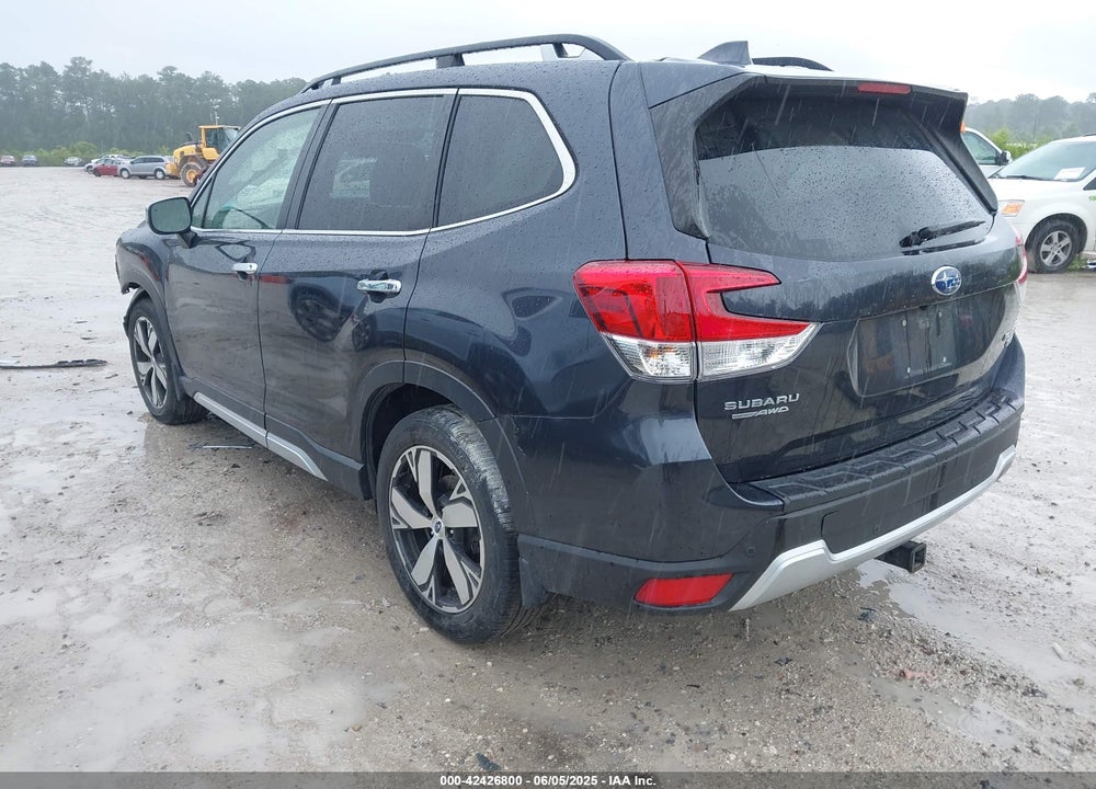 2019 SUBARU FORESTER VIN: JF2SKAWC7KH496625
