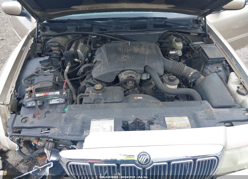 2000 MERCURY GRAND MARQUIS LS VIN: 2MEFM75W8YX697627
