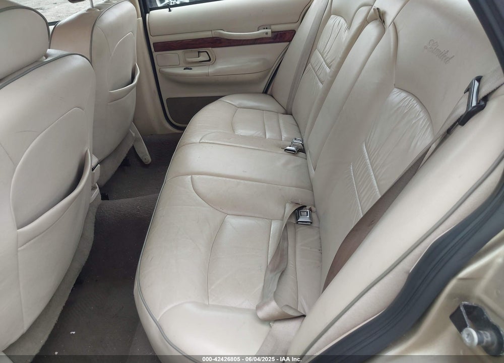2000 MERCURY GRAND MARQUIS LS VIN: 2MEFM75W8YX697627