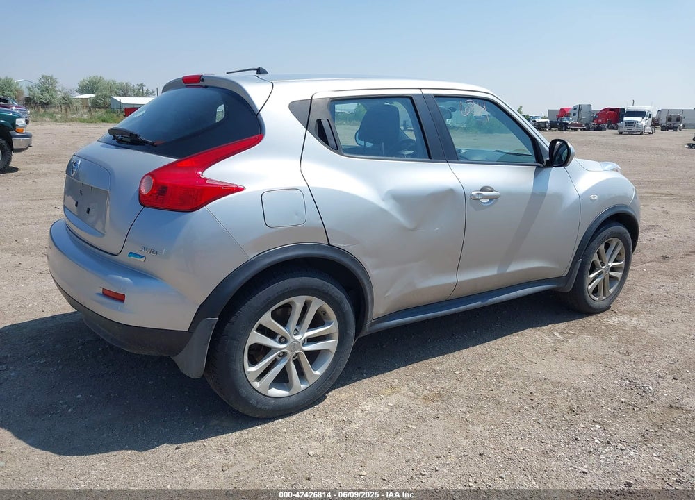 2012 NISSAN JUKE S VIN: JN8AF5MV4CT127024