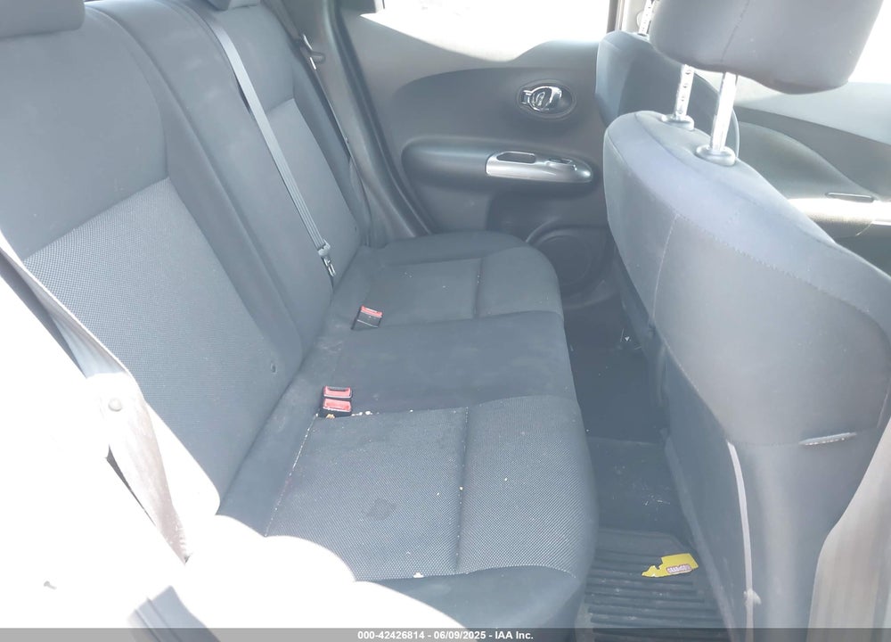 2012 NISSAN JUKE S VIN: JN8AF5MV4CT127024