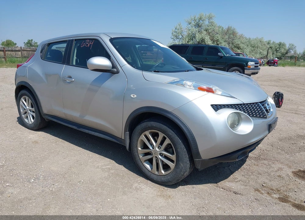 2012 NISSAN JUKE S VIN: JN8AF5MV4CT127024