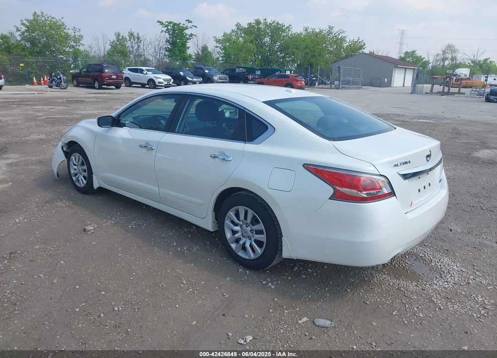 2014 NISSAN ALTIMA VIN: 1N4AL3AP1EN388011