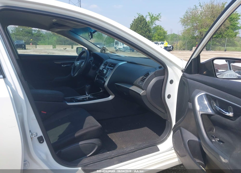 2014 NISSAN ALTIMA VIN: 1N4AL3AP1EN388011