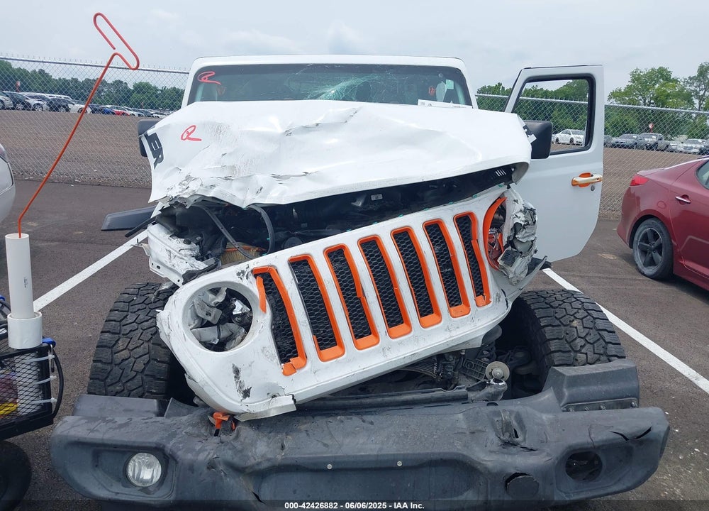 2021 JEEP WRANGLER UNLIMITED VIN: 1C4HJXDN1MW648061