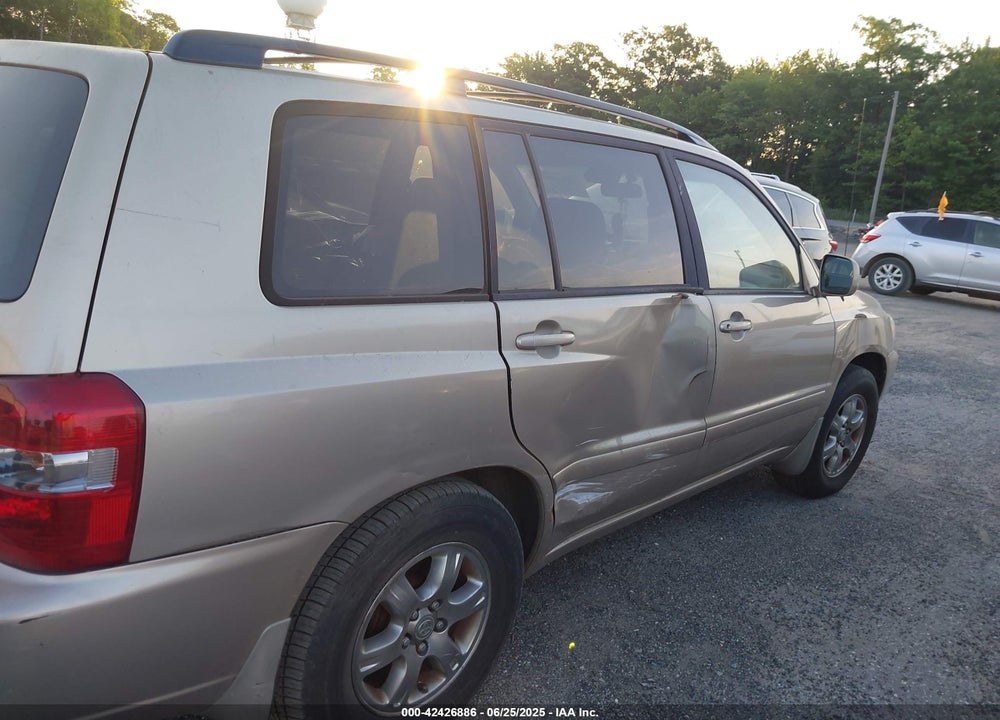 2005 TOYOTA HIGHLANDER V6 VIN: JTEDP21A950086928