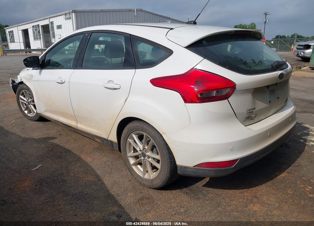 2015 FORD FOCUS VIN: 1FADP3K23FL322044