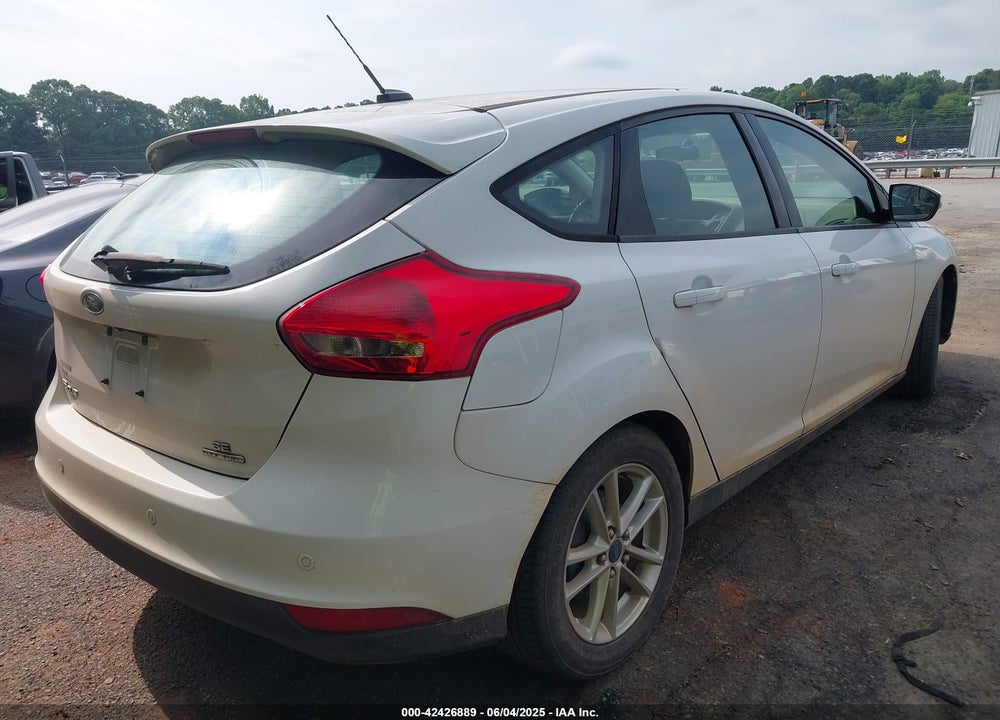 2015 FORD FOCUS VIN: 1FADP3K23FL322044